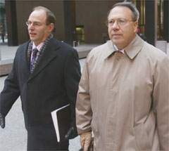 Ron Safer(left) lawyer for Mark Kipnis (right)