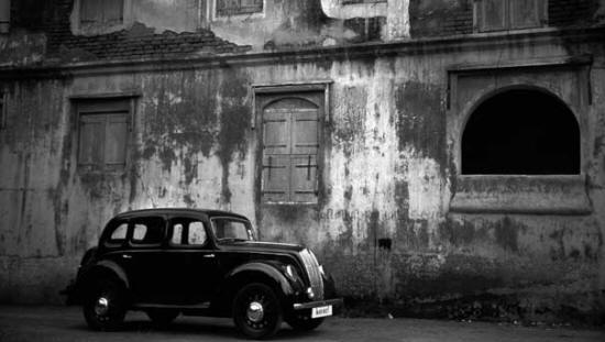 Parsees and their cars: 1947 Morris 8. Part of the Dadachanji family for over 30 years