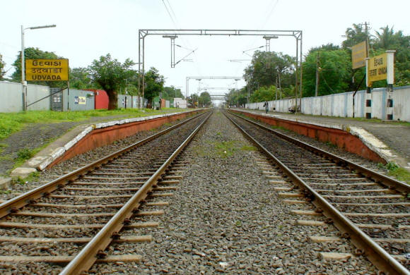 Udvada railway station