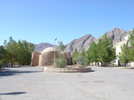 Entrance to Pir-e Herisht complex