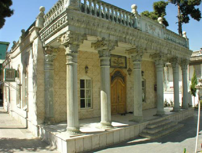 http://www.heritageinstitute.com/zoroastrianism/images/temples/agiary/Tehran.jpg